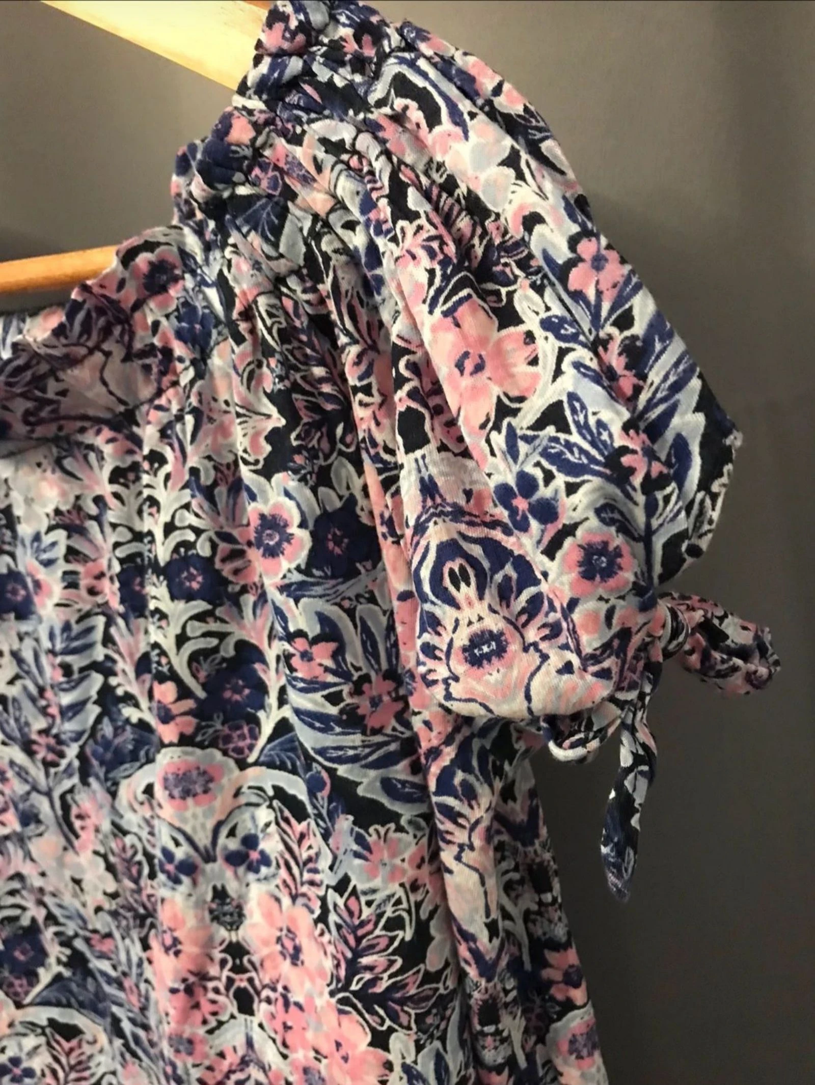 🌸 Blusa floral con hombros descubiertos – Talla M - primavera / verano 🌸 – photo 3